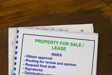 Naklejka premium For sale or for lease