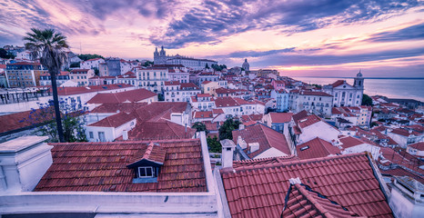 Lisbon, Portugal: aerial view the old town, Alfama at sunrise
 - obrazy, fototapety, plakaty