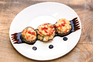Stuffed mushrooms in soy sauce