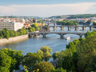 Obraz premium prague, view over vltava and charles bridge 