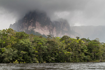 River Carrao and tepui (table mountain) Auyan in National Park Canaima, Venezuela