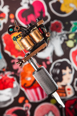 Beautiful colored designs for tattoos and induction tattoo machine.