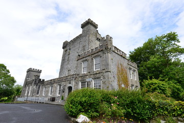 Knappogue castle frontage.
