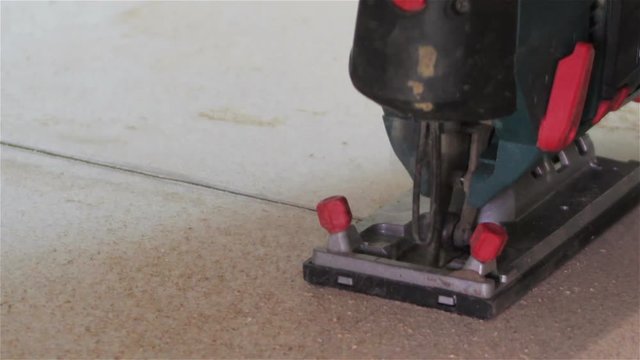 Cut the furniture electric jig saw/Cut a Jigsaw Kitchen Sink
