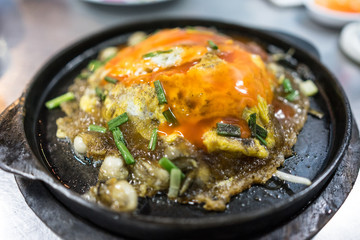 Oyster Omelette in Hot Plate