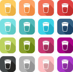 Icône d'un verre pour illustrer les boissons, ou la chaleur et la déshydratation