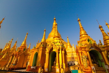 Fototapeta premium Myanmar. Shwedagon day