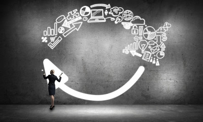 Obraz premium Woman throwing light on her ideas