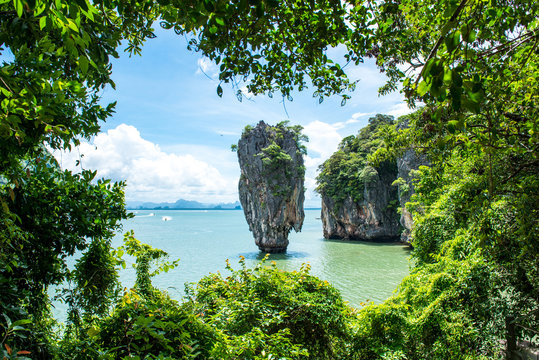 James bond island