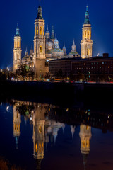 Naklejka premium Basilica of Pilar af Zaragoza