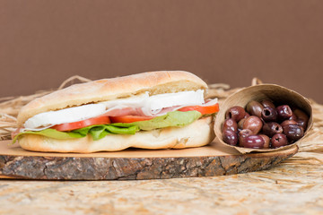 Sandwich with salad, typical fot pub