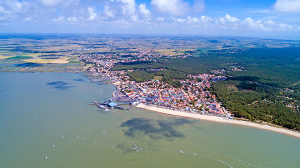 Vue aérienne du village de Fromentine en Vendée, France