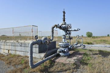 The pipe and valve oil fields