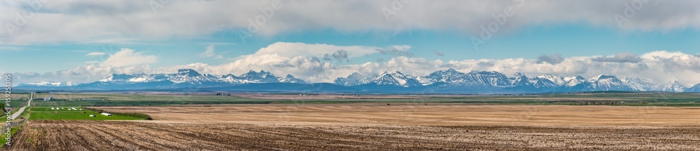 Wall mural rocky mountain foothills