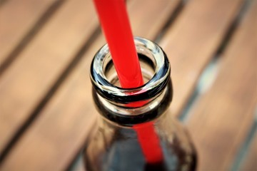 Obraz premium An Image of a bottle - straw, drink