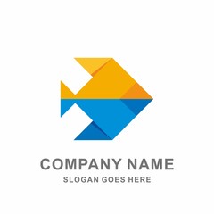 Obraz premium Geometric Square Paper Plane Arrow Digital Computer Technology Connection Business Company Stock Vector Logo Design Template 