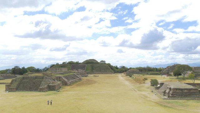 オアハカのモンテ・アルバン古代遺跡