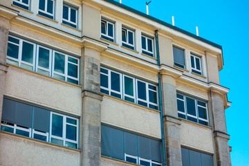 Obraz premium old office building at alexanderplatz