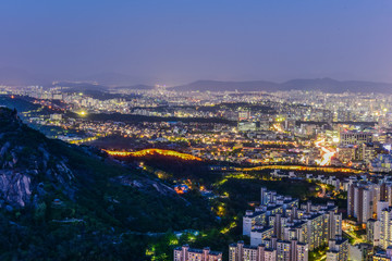 Fototapeta na wymiar city skyline, seoul night, korea 4