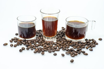 drif coffee in clear glass with coffee bean.