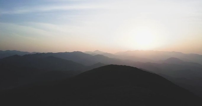 山中湖の夜明けと富士山　空撮