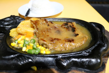 Beef black pepper, steak, roast, indonesian food | asian food