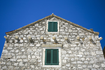 Fototapeta na wymiar Typical dalmatian house in Primosten, Croatia