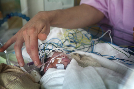 NEONATOLOGY