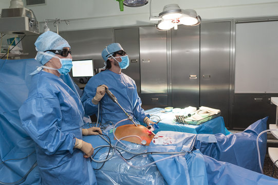 GYNECOLOGICAL SURGERY