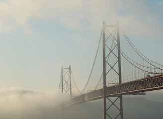 Ponte 25 de Abril