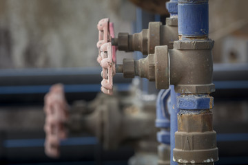 Industrial piping valve