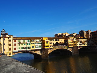 Fototapeta na wymiar Ponte Vecchio in Florenz