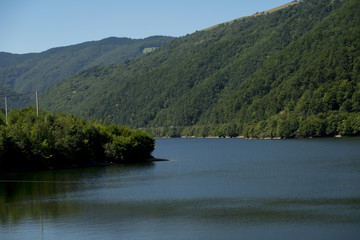 Fototapeta na wymiar View from Gura Raului dam, in Sibiu county, Romania