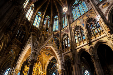 Naklejka premium Interior of the famous neo gothic Votivkirche (Votive Church) in Vienna, build by archduke Ferdinand Maximilian after the failed assassination attempt of his brother, Emperor Franz Joseph