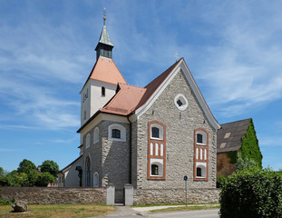 Fototapeta na wymiar Filialkirche in Erasbach