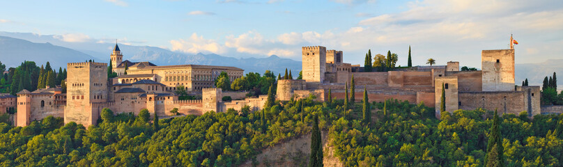 L'Alhambra au lever du soleil, vu de  Albaicín,   Grenade, Andalousie - obrazy, fototapety, plakaty
