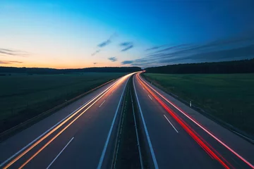 Vlies Fototapete Schnelle Autos Sonnenaufgang auf der Autobahn