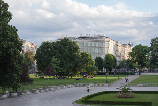 Vienna Wien city center park and museum