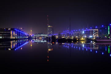 Obraz premium Bremerhaven bei Nacht