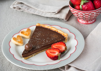 chia seeds chocolate tart with strawberries