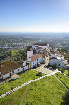 The medieval walled village of Evoramonte. Alentejo, Portugal