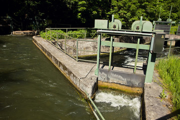 Germany,Munich, confluence between two rivers, sluice system