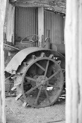 Fototapeta na wymiar Antique Tractor
