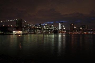 ブルックリンブリッジ　夜景