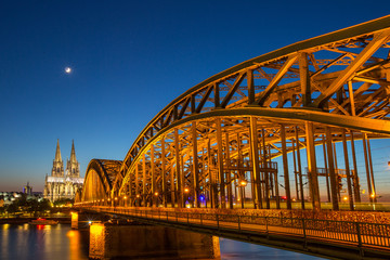 Fototapeta premium Cologne germany cahedral