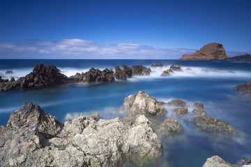 Fototapeta na wymiar Beautiful sea with rocks seascape