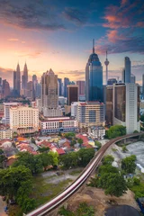 Foto op Plexiglas Kuala Lumpur. Stadsbeeld van Kuala Lumpur, Maleisië tijdens zonsopgang. © rudi1976