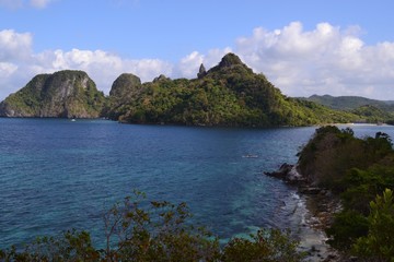 Fototapeta na wymiar Ocean view with islands in the Philippines