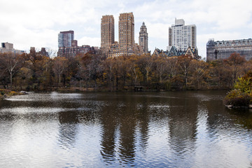 Fototapeta na wymiar Central Park Lake & West