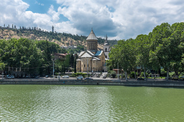 Fototapeta na wymiar Tbilisi, Georgia,- Sioni Catherdral over Mtkvari River, Eastern Europe